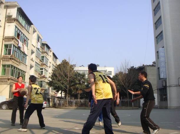 201231984256100.jpg
