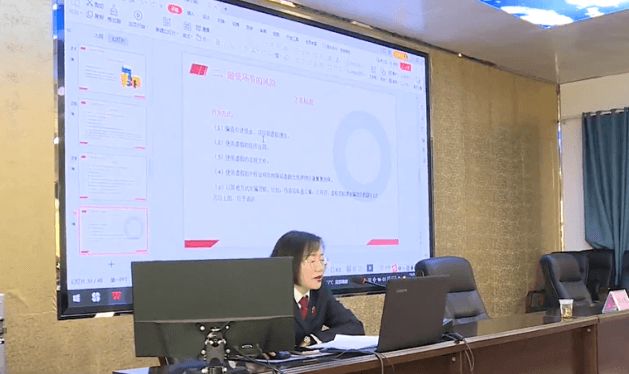 讲课小图.png 讲课小图.png